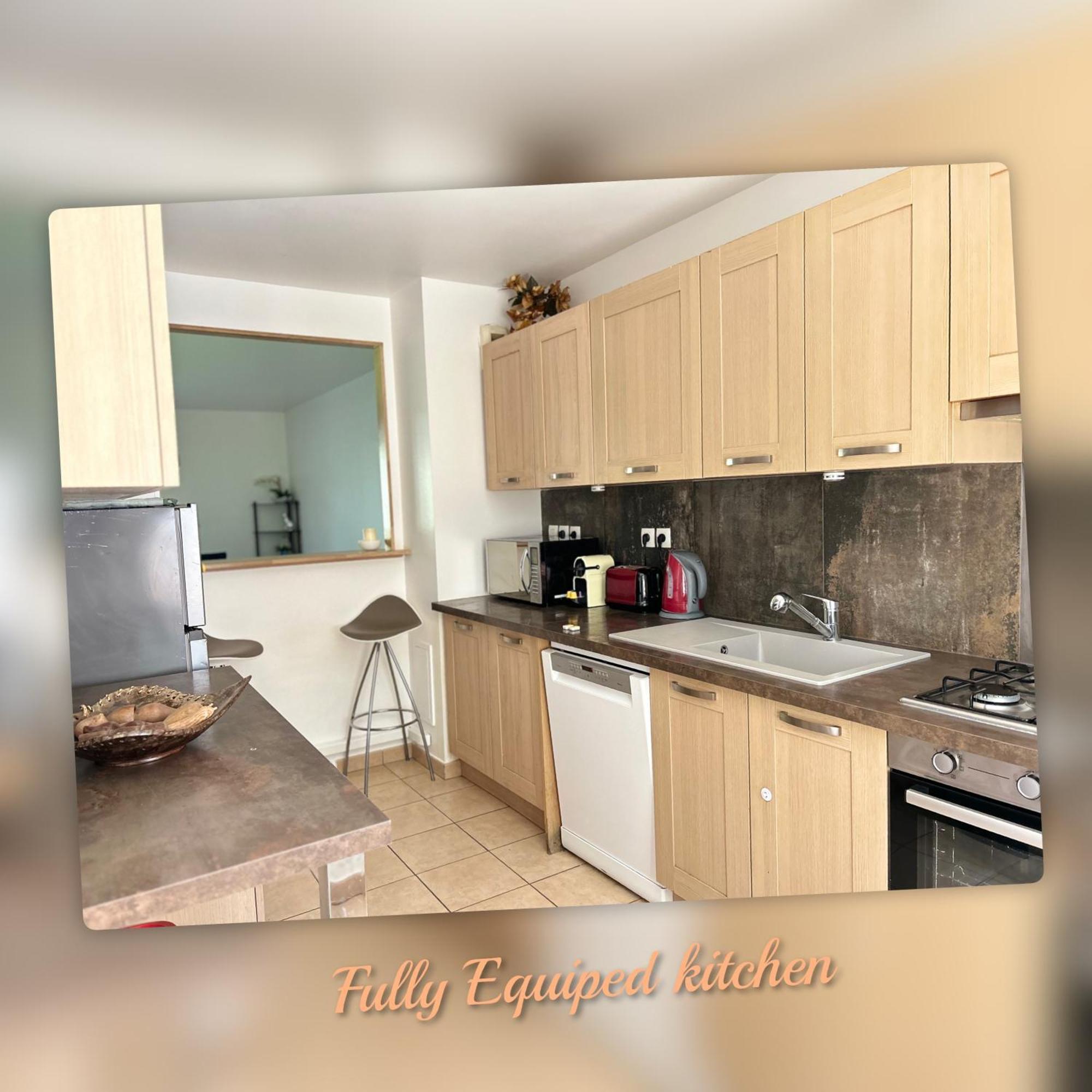 Le Duplex Chessy - 15Min From Disneyland - 2 Private Parkings - Garden - Kingsize & Queensize Bed - Supermarket Behind The House Екстер'єр фото